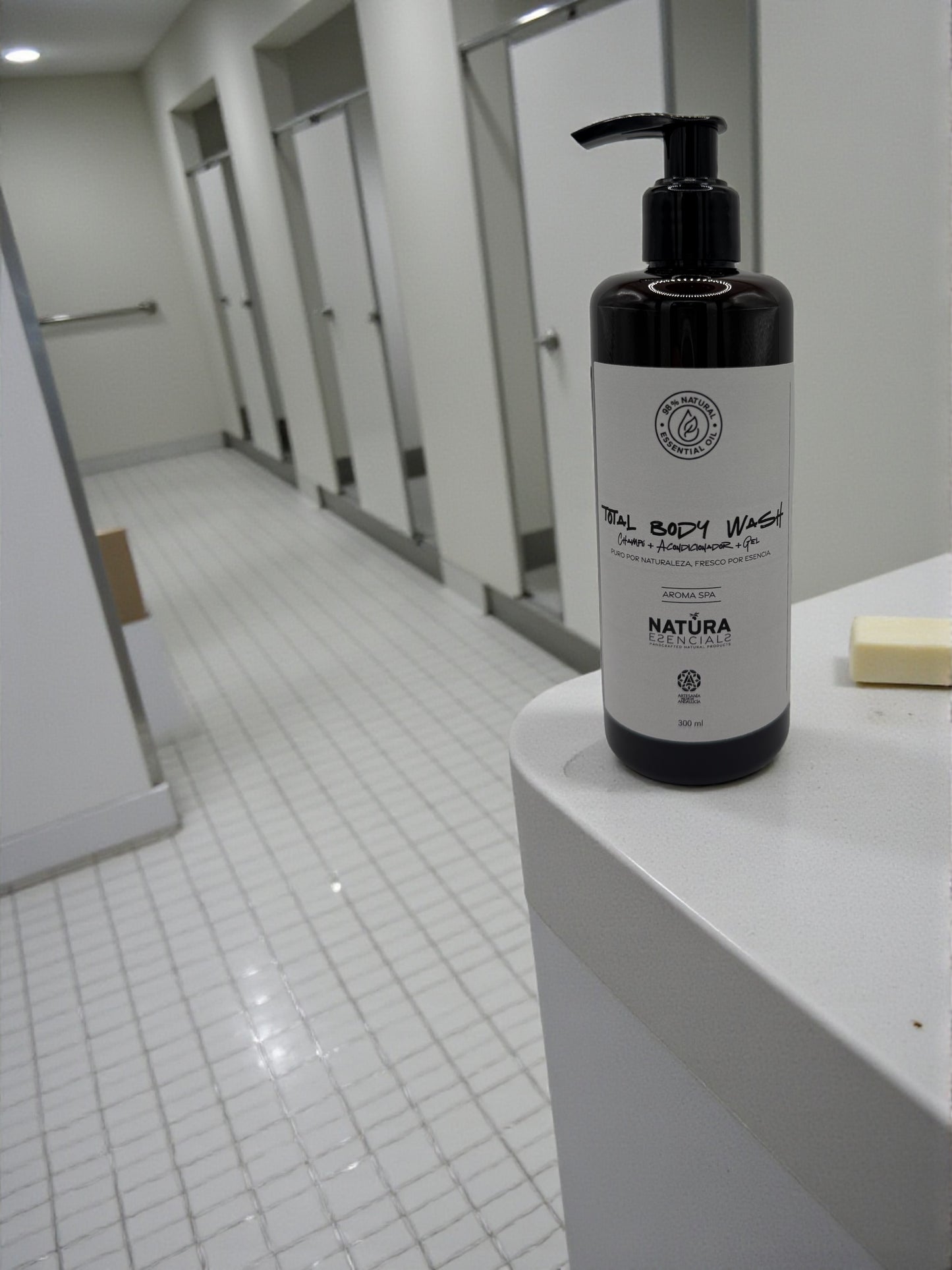 Total Body Wash natural para cuerpo y cabello | Natura Esencials